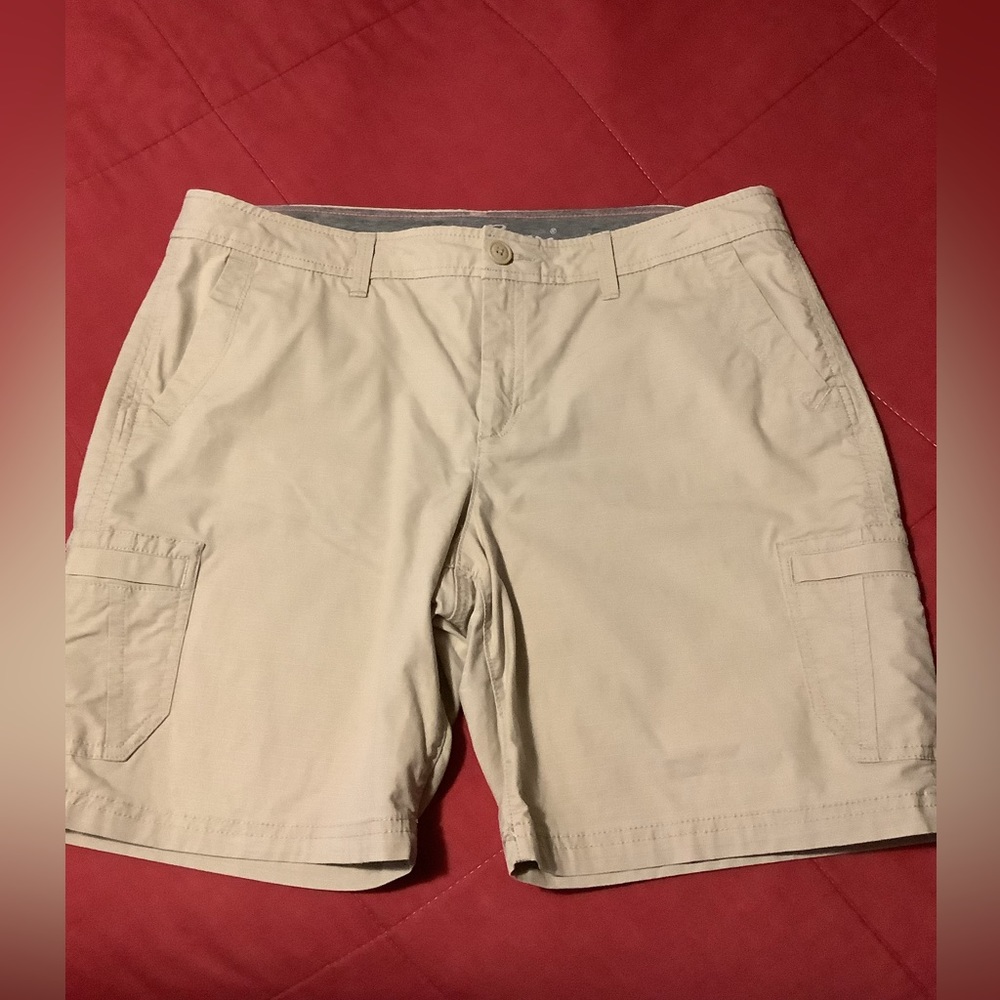Eddie Bauer Women’s Cargo Shorts